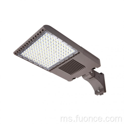 Tempat letak kereta lampu 240w